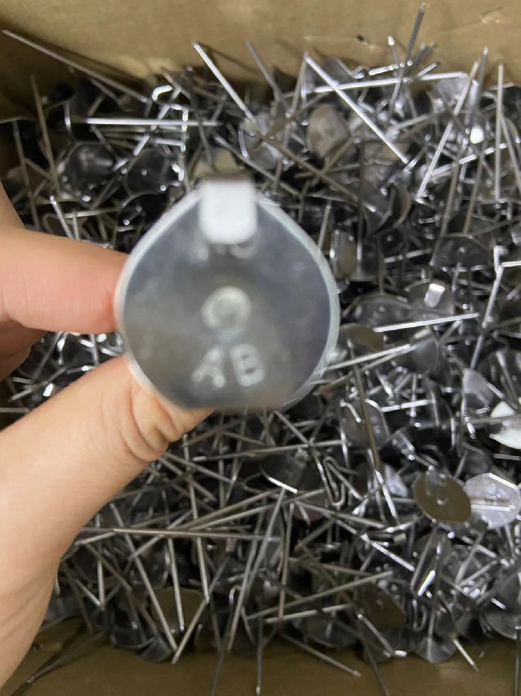 insulation pins containers